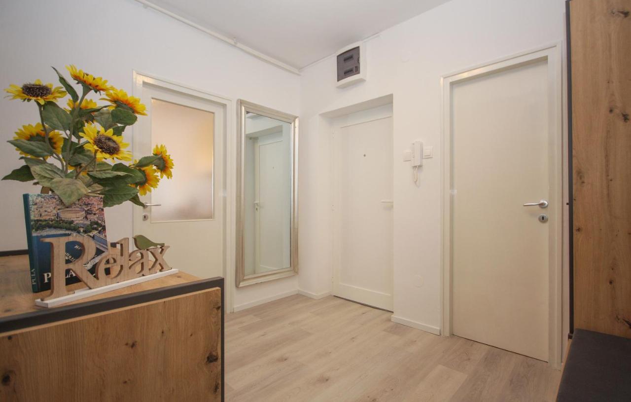 Apartman Nonno Pula Exterior foto